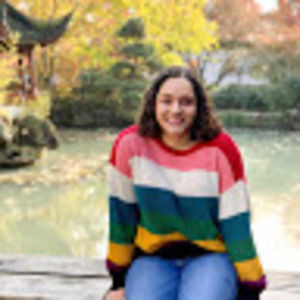 Meet your Posher, Cassandra